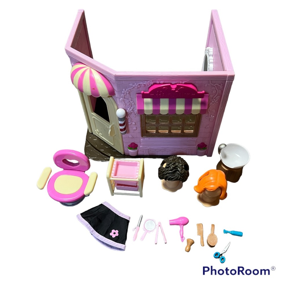 Lil Woodzeez Spa and Hair Salon